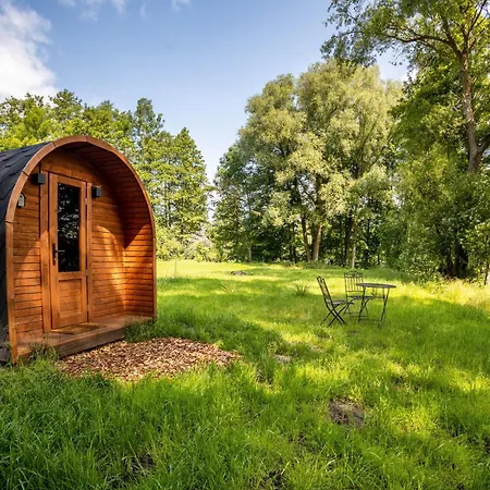אתר קמפינג Tiny Haus
