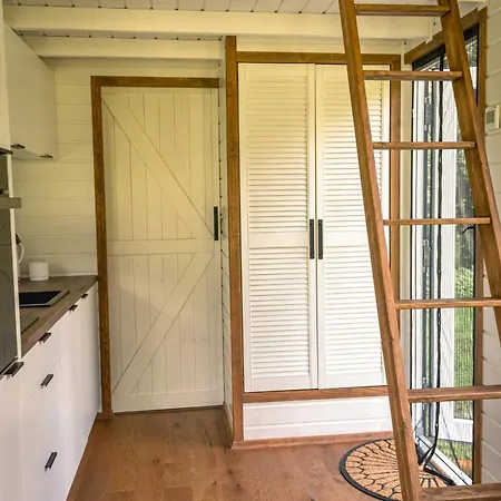 Tiny Haus אתר קמפינג Fitzen